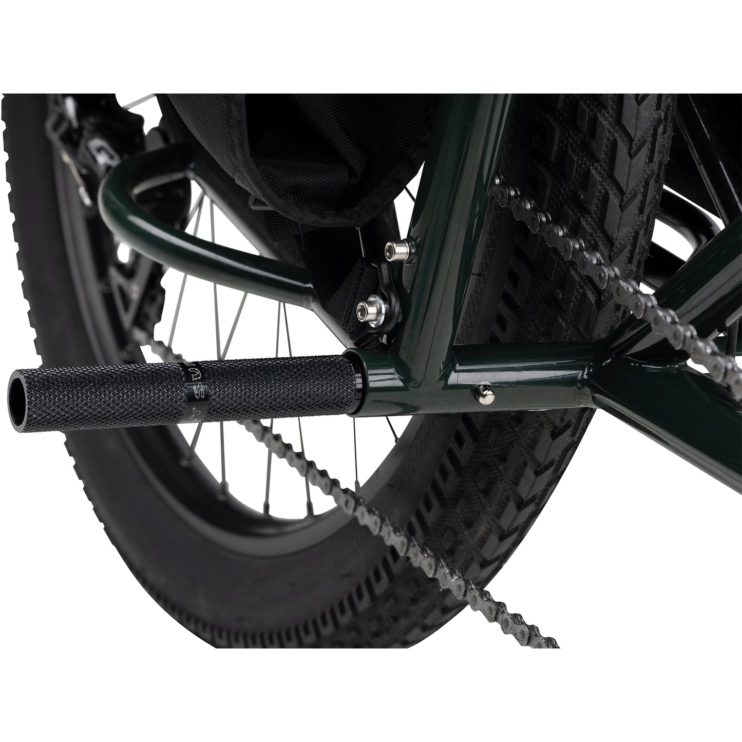 Surly Round Pegs installed on Big Easy close-up, three quarter view