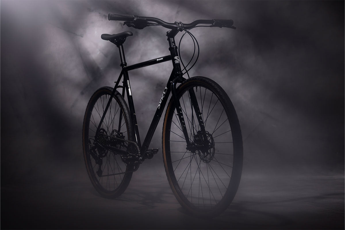 Preamble Flat Bar - Hi-Viz Black – Surly Bikes