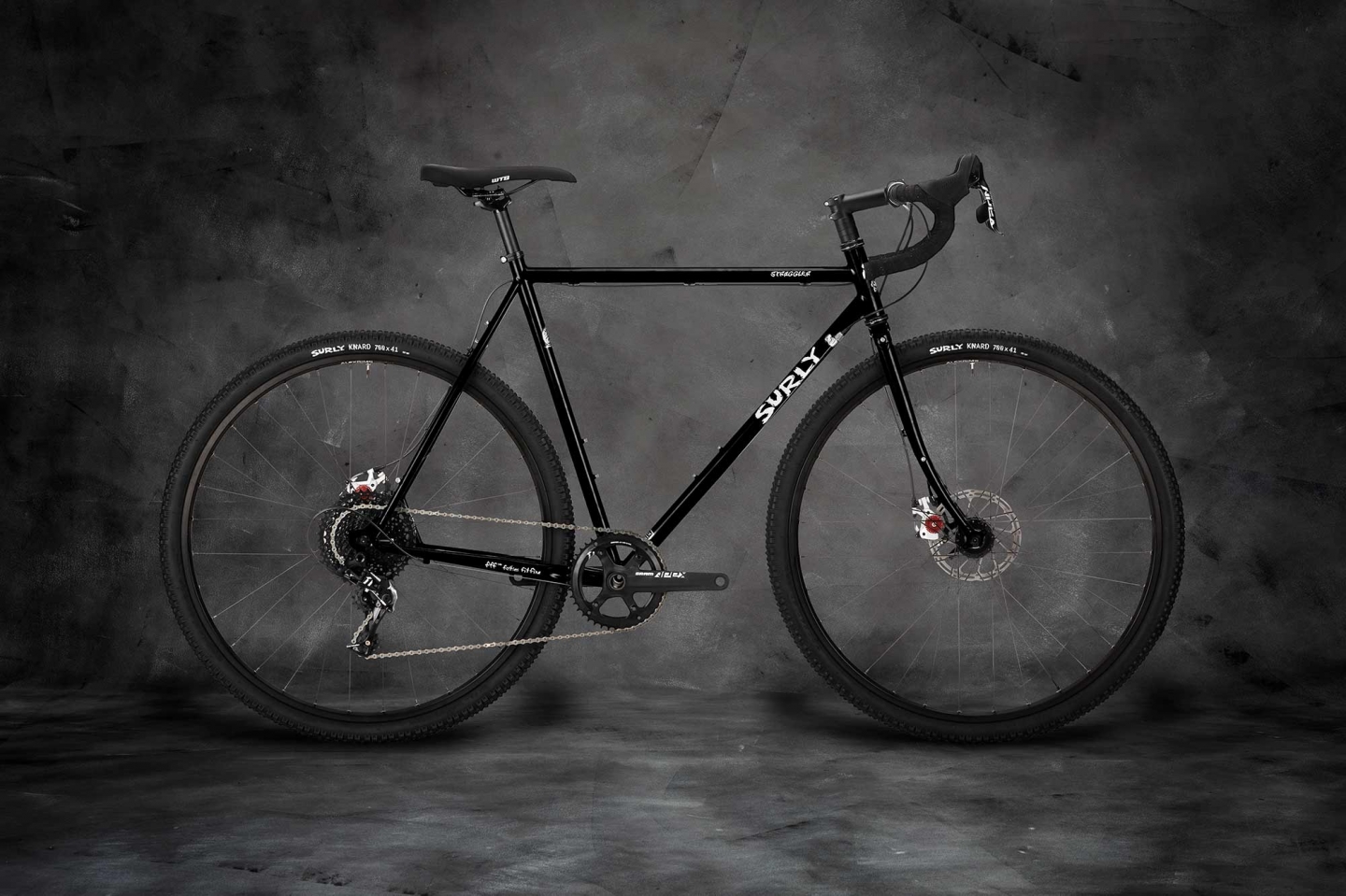 Straggler Bike 700c - Gloss Black
