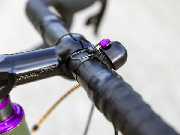 Midnight Special stem, handlebar and bell detail