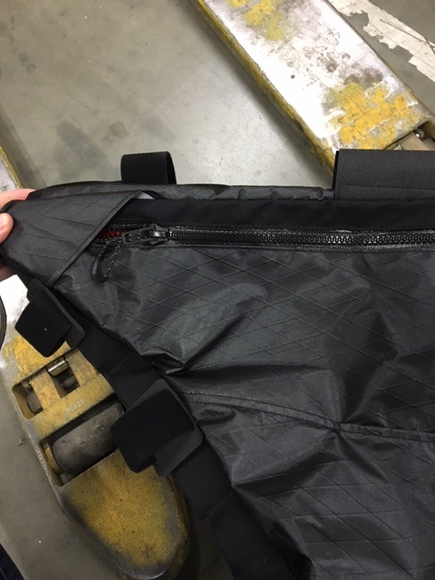 Surly Straggler-Check bag - black - downward view of padded bumper detail